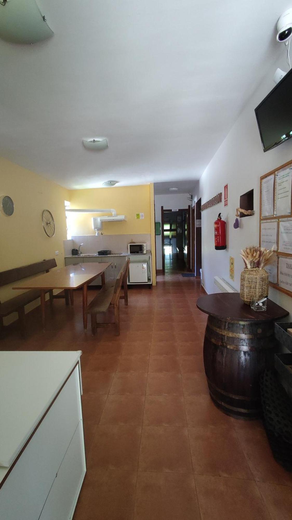 Albergue Fillobal Vilar  ภายนอก รูปภาพ
